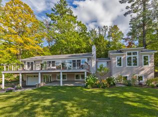 42 Lake Ave, Sunapee, NH 03782