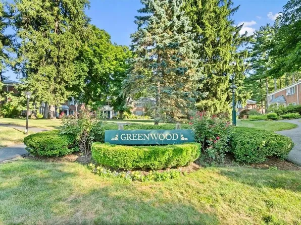 600 Bedford Road #11, Pleasantville, NY 10570