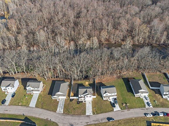 5th image of 596 Waters Way