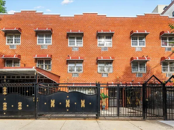 1054 Cauldwell Avenue, Bronx, NY 10456