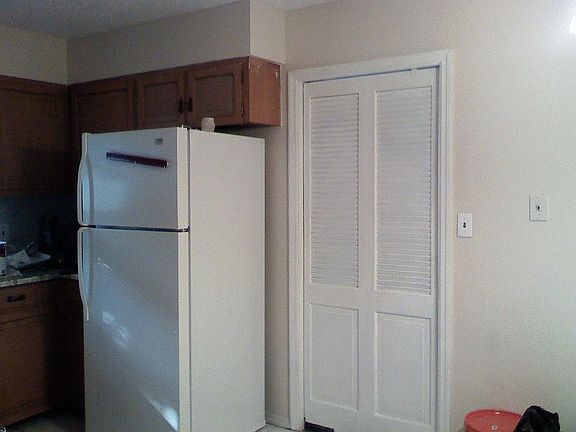 Kitchen to Foyer Entry