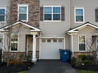 503 E International Rd, Monroe Township, NJ 08831