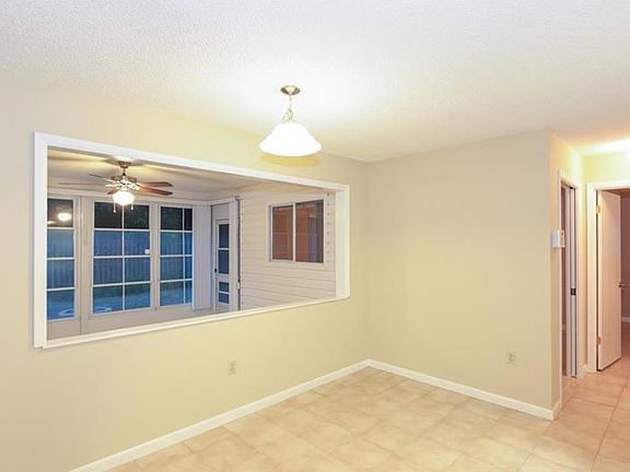 3rd image of 1630 New Abbey Ave #30P
