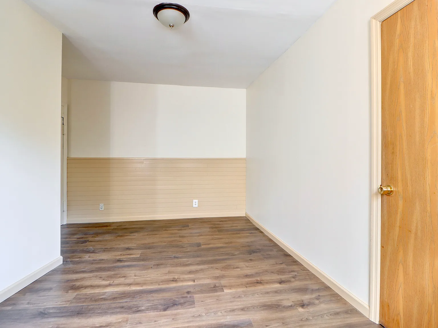 1 bed, $2,000 — Photo 2