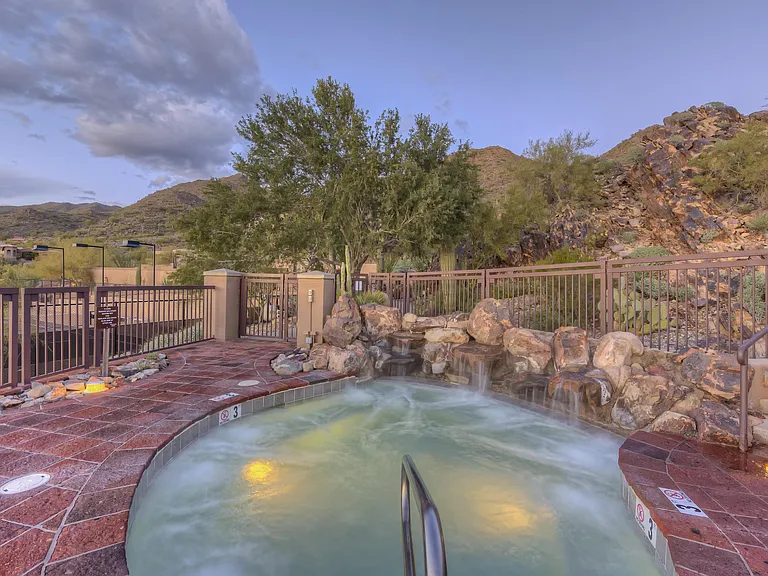 13495 E Charter Oak Dr — Photo 25