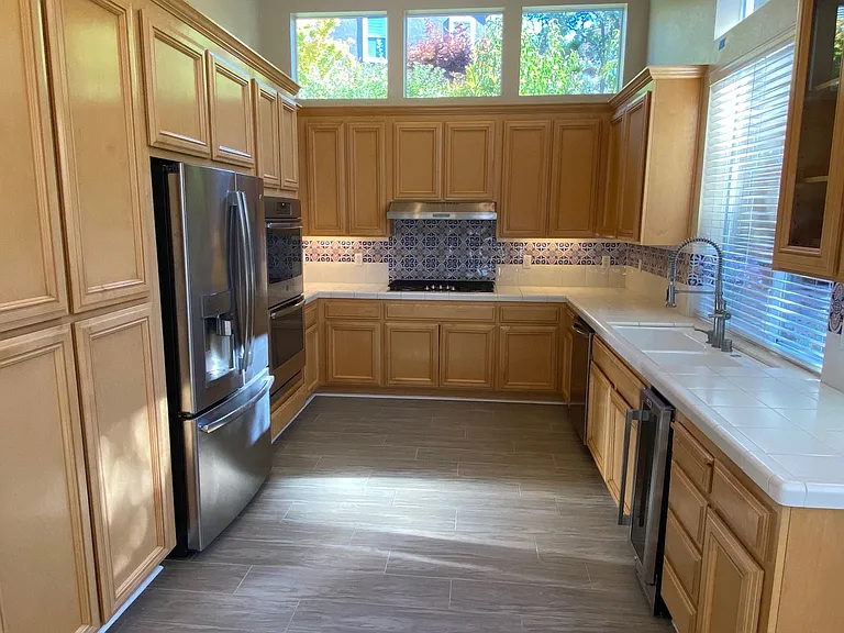 1197 Eagle Valley Ct — Photo 3