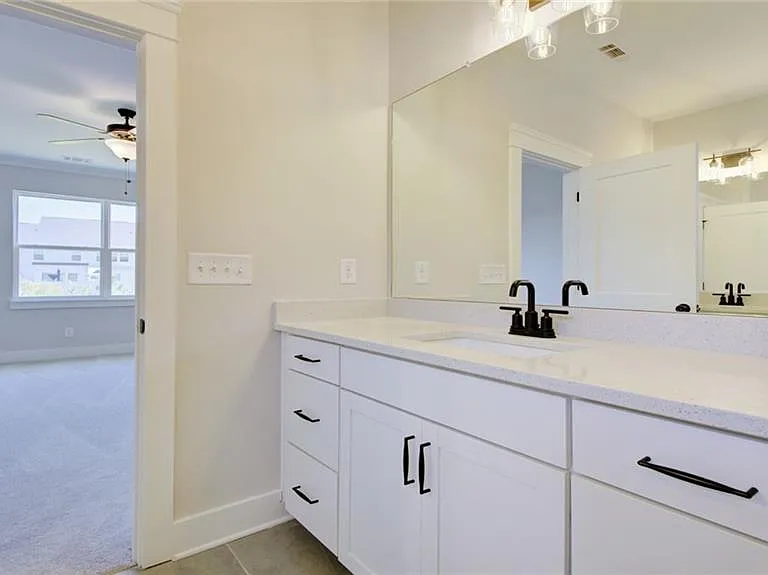 6904 Lancelot Ct — Photo 30