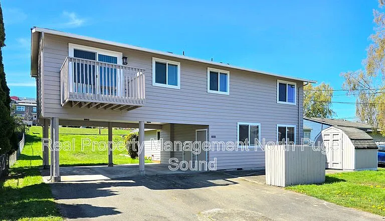 1421 Pine St #B — Photo 16