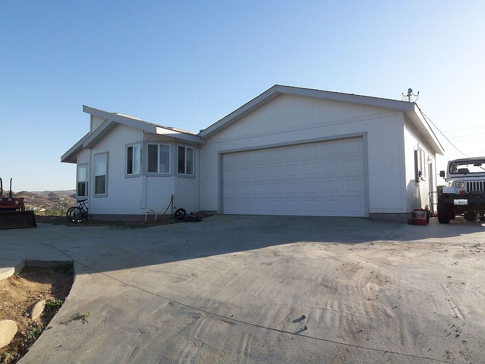 300 degree views high above the crowds