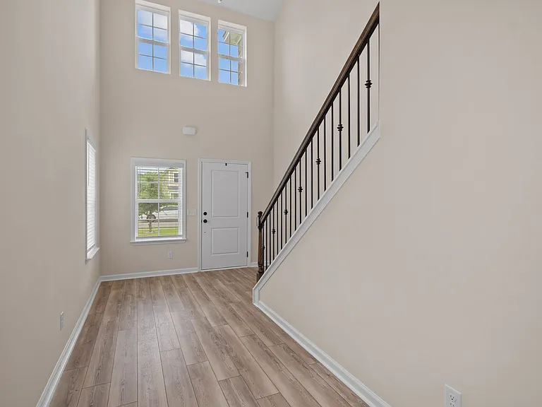 4809 Castleoak Dr — Photo 3