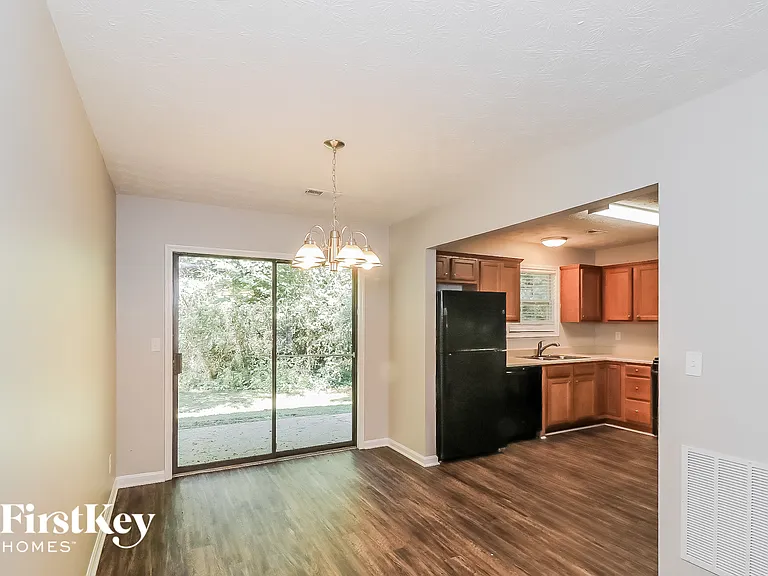 4665 Jamerson Forest Pkwy — Photo 5