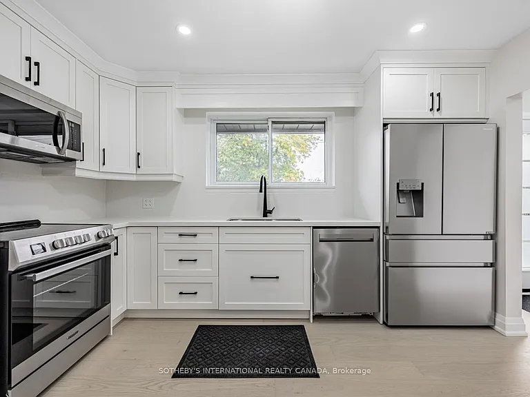 222 Hammersmith Ct #UPPER — Photo 7
