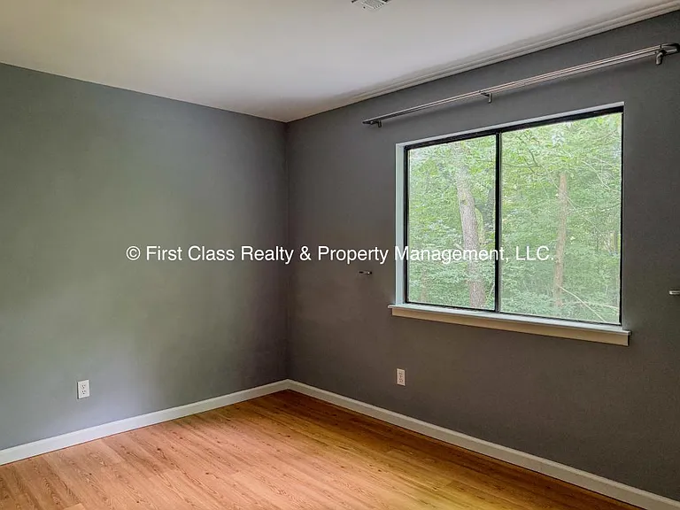 8015 Tiburon Cir — Photo 18