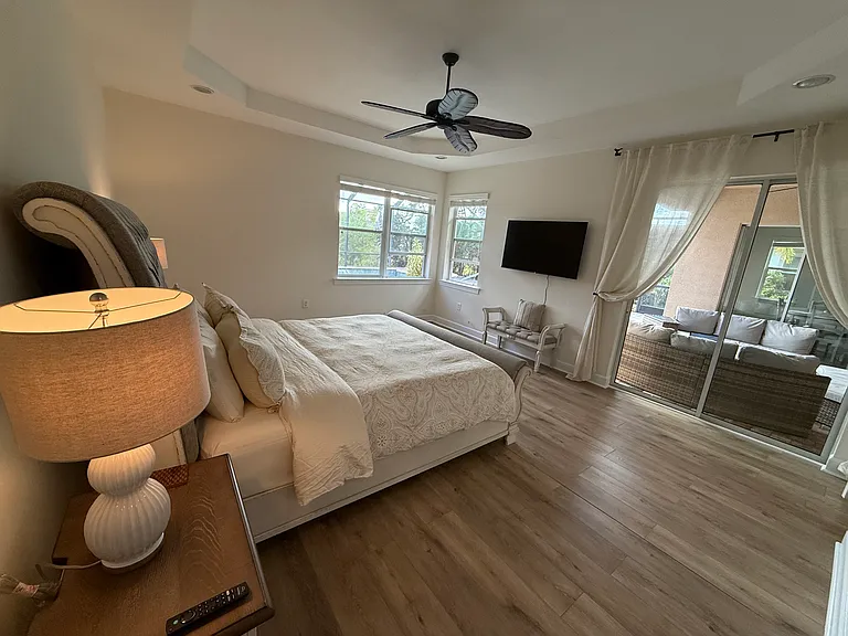 8237 Valiant Dr — Photo 24