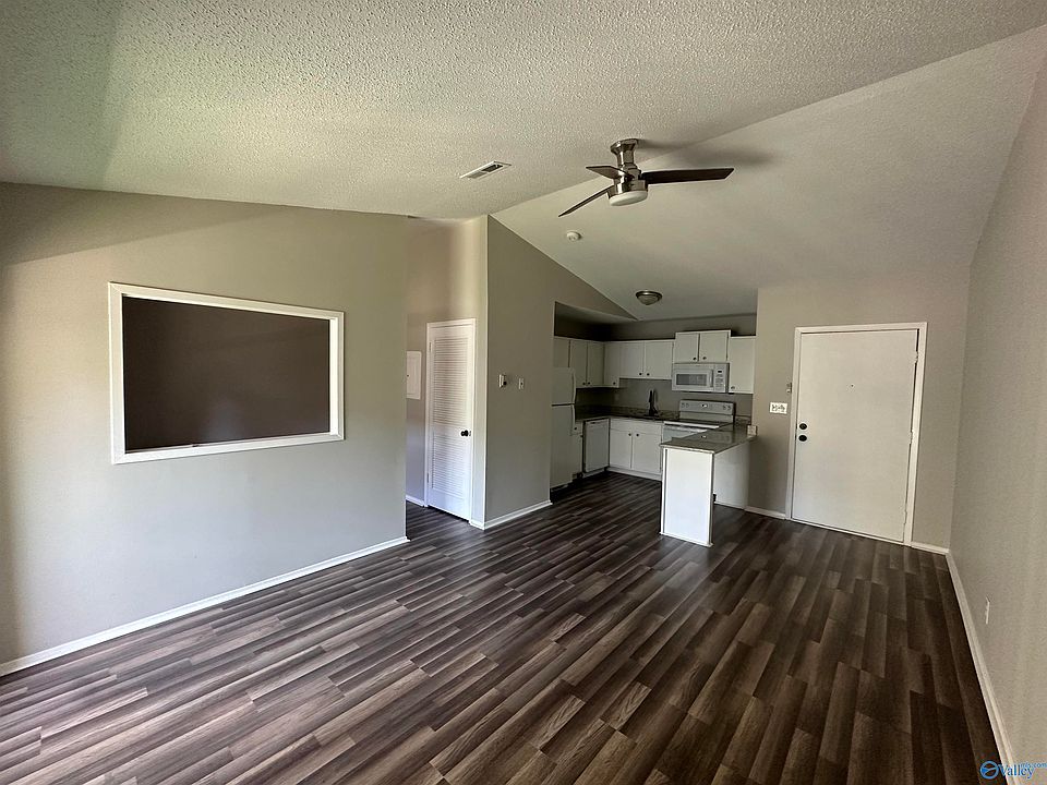 1st image of 6642 Willow Pointe Dr NW #C