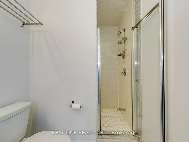 140 Zachary Cres — Photo 35