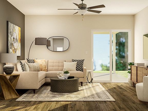 Family room - These images may be representative and include after market items.