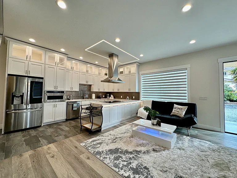 6235 Lake Washington Blvd SE — Photo 10