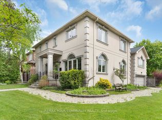 1 Marshfield Ct, Toronto, ON M3C2E2
