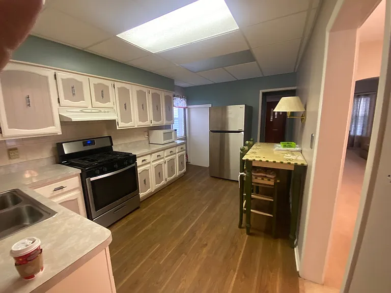 929 Norwood Ave — Photo 9