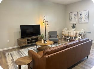 1120 Oak St #1, Kalamazoo, MI 49008