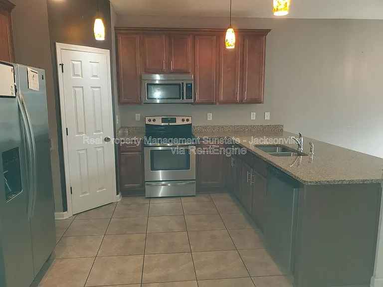 11462 Carson Lake Dr — Photo 4