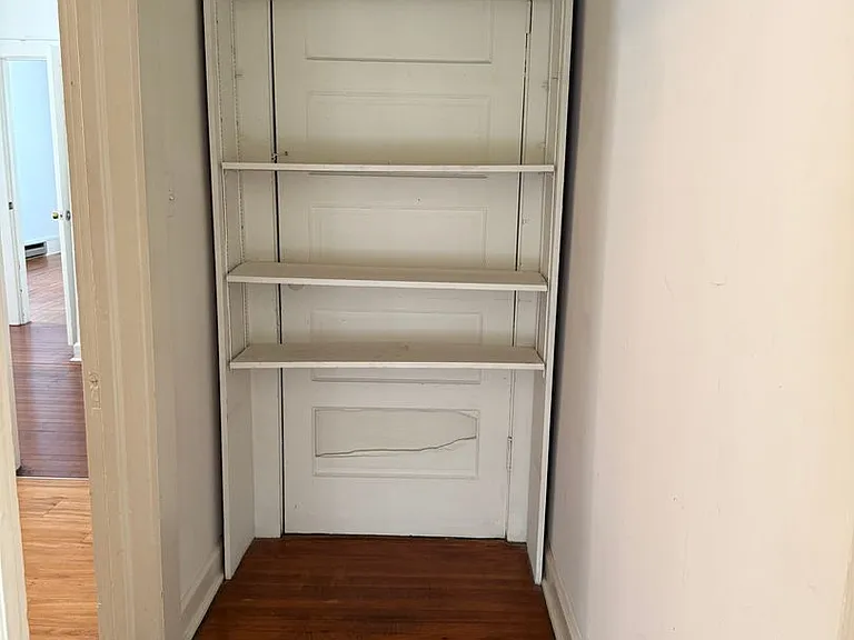 667 Chestnut St #2 — Photo 6