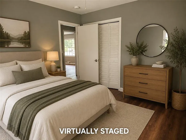 1821 Sandringham Dr SW — Photo 10
