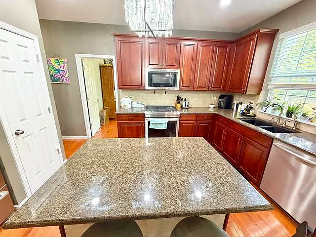 37061 N Bonnie Brae Rd — Photo 20
