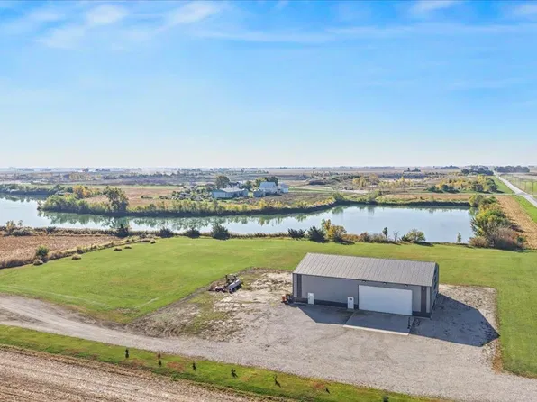 11242 N 1800th Rd E, Fairbury, IL 61739