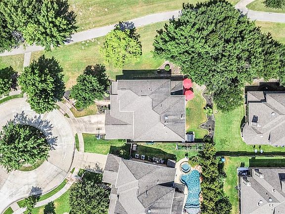 5th image of 19138 Cove Forest Lane