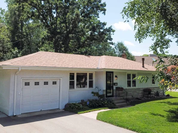 1274 Nebraska Ave E, Saint Paul, MN 55106