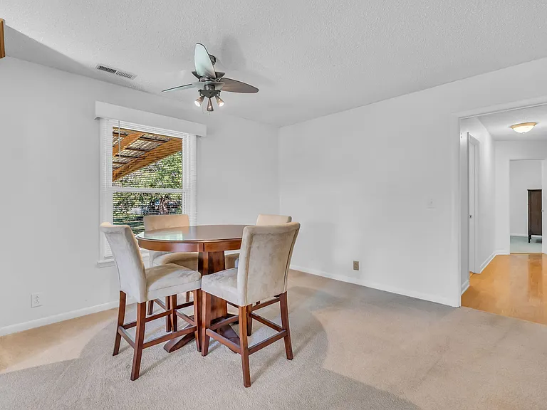 3811 Acorn Ave — Photo 8
