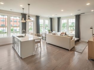 17 Robeson St, Somerville, NJ 08876