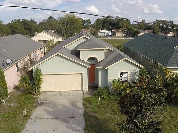 2nd image of 21 N Hart Blvd