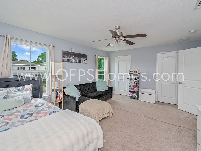 193 Johnson Ct — Photo 31
