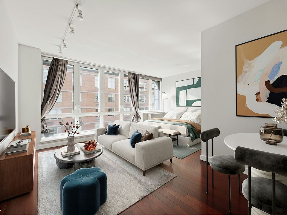 1st image of 125 W 21st St APT 8C
