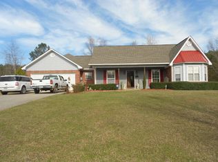 106 Plantation Point Dr N, Philadelphia, MS 39350