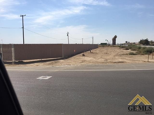 2nd image of 5741 Taft Hwy