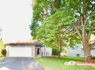 13743 Yosemite Ave S, Savage, MN 55378