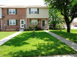 218 John St, Hanover, PA 17331