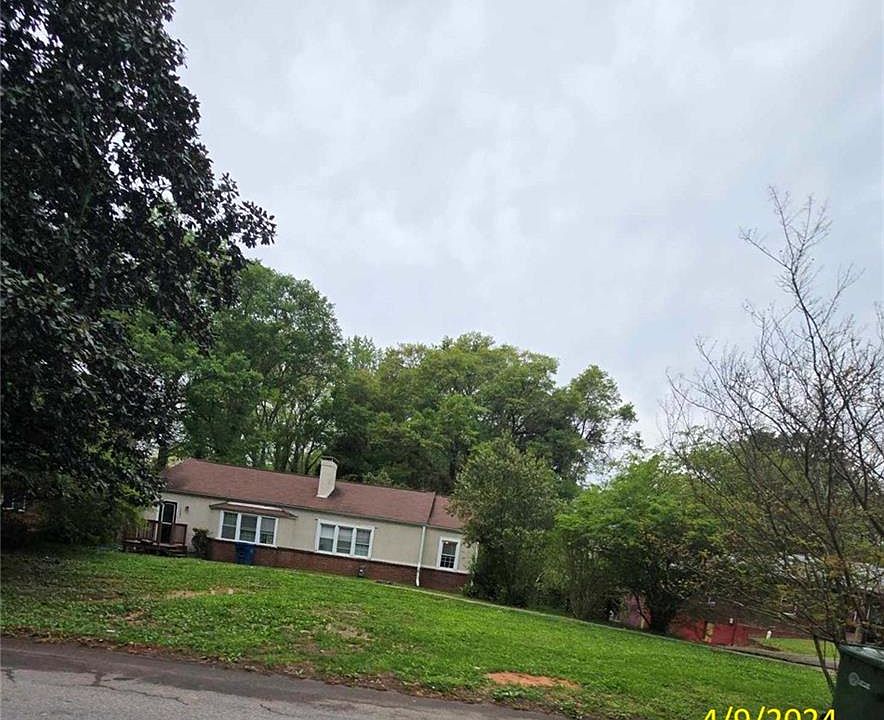 1st image of 1461 Centra Villa Dr SW