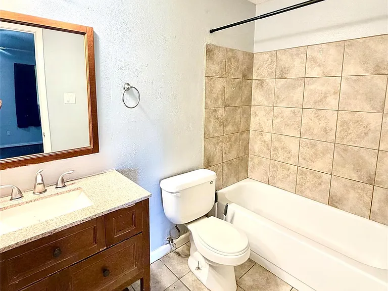 7402 Alegria Dr — Photo 21