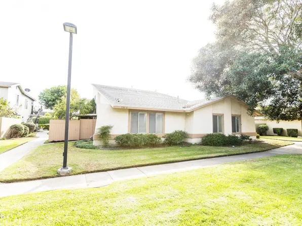 1301 Casa San Carlos Ln APT D, Oxnard, CA 93033