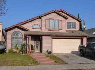 909 Fall River Dr, Modesto, CA 95351