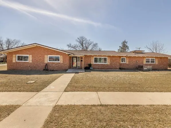 807 W Main St, Post, TX 79356