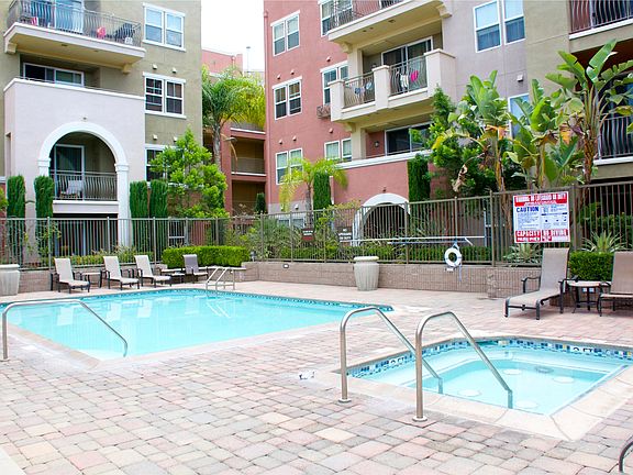 5th image of 2988 Grassina St Unit 330