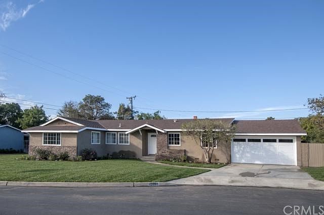 1st image of 12891 Fieldstone Dr