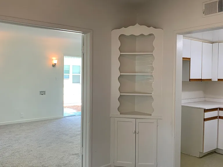 10724 Camarillo St #10726 — Photo 10
