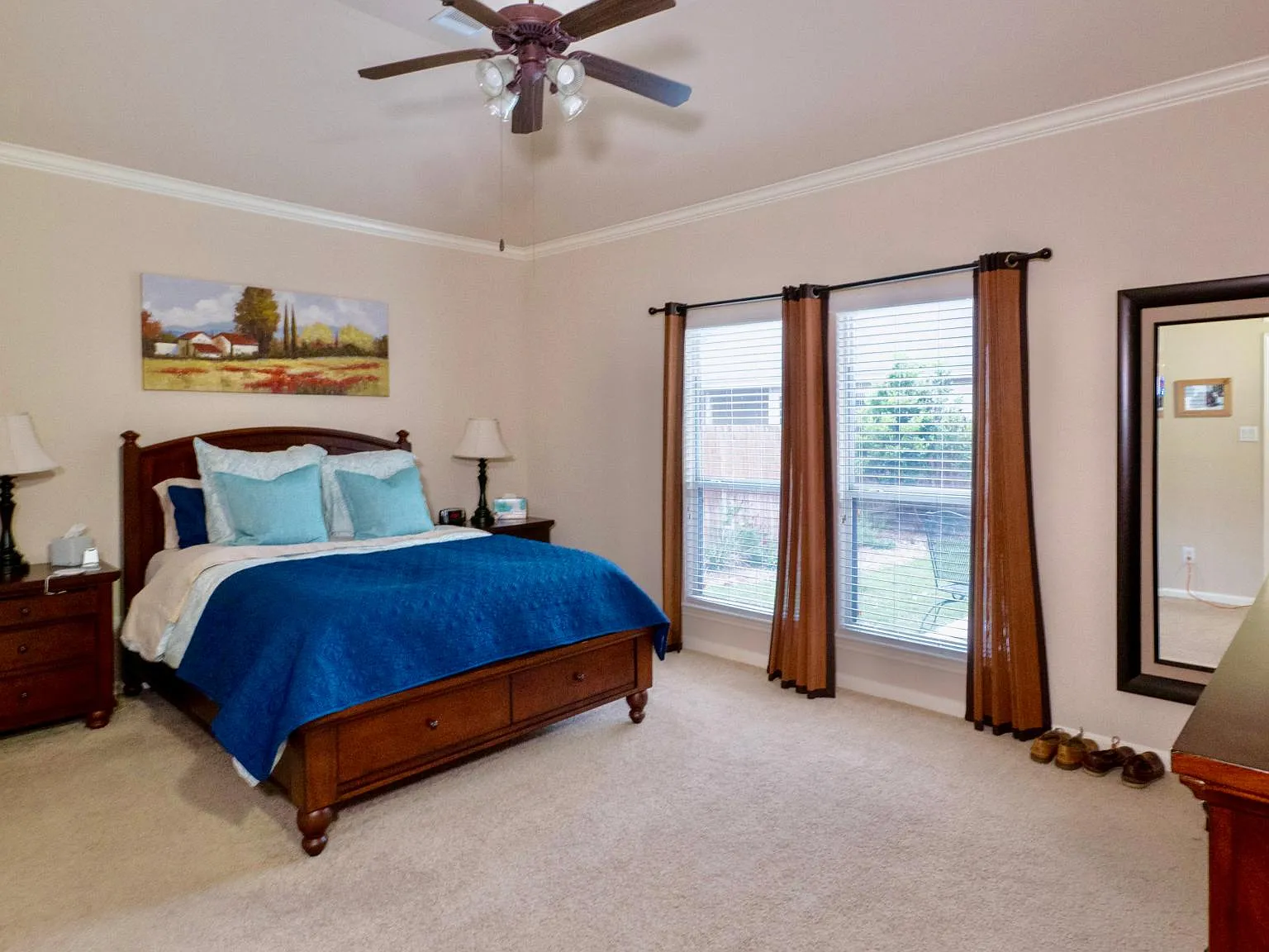 3 bed, 1566 sqft, $2,085 — Photo 4